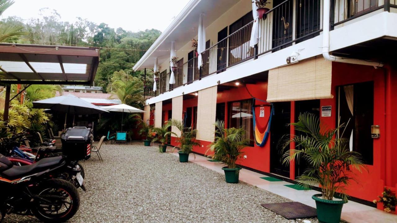 Roca Mar Rocawelch Puerto Viejo Aparthotel Puerto Viejo de Talamanca ภายนอก รูปภาพ