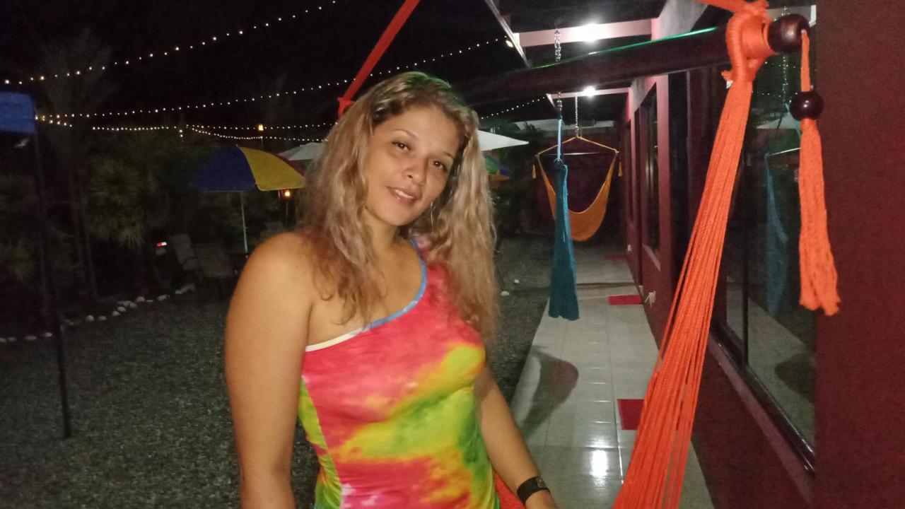 Roca Mar Rocawelch Puerto Viejo Aparthotel Puerto Viejo de Talamanca ภายนอก รูปภาพ